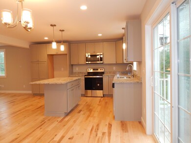 17 Huntington Way unit 1, Kittery, ME 03904 - photo 4
