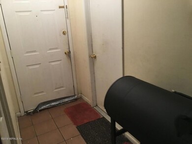 10718 Meadow Lea Dr, Jacksonville, FL 32218 - photo 6