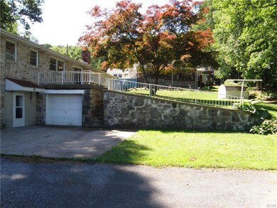 1628 Linda Ln, Allentown, PA 18103 - photo 3