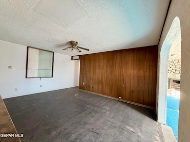 10220 Bon Aire Dr, El Paso, TX 79924 - photo 6