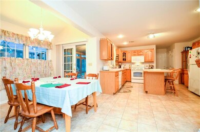 4906 Harvest Ln, Zionsville, PA 18092 - photo 6