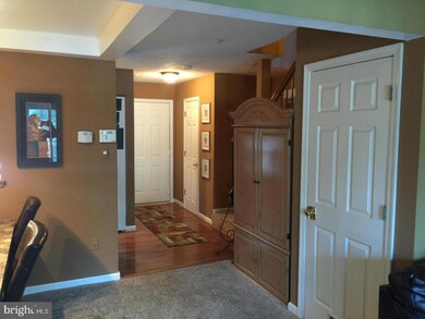 6333 Jacobs Ct, Sykesville, MD 21784 - photo 5