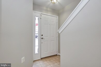 22960 Fontwell Square, Sterling, VA 20166 - photo 4