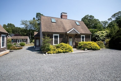 1734 Drift Rd, Westport, MA 02790 - photo 6