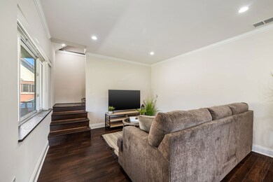 7905 Garden Ct, Bridgeview, IL 60455 - photo 4