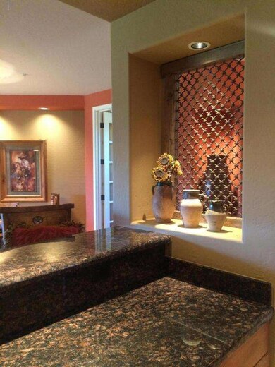 Kitchen Granite and Detail