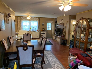 Living room 2