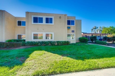 12643 Robison Blvd unit 213, Poway, CA 92064 - photo 3