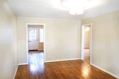 121 Northwood St, Houston, TX 77009 - photo 6