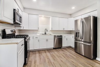 945 Lancashire Ct SE unit 947, Grand Rapids, MI 49508 - photo 4