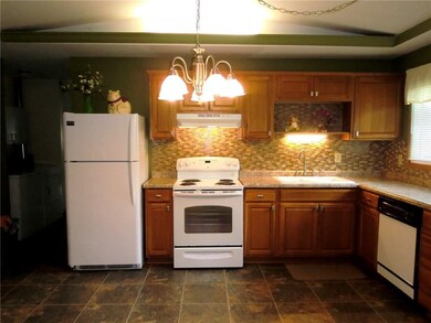 2903 E Berwyn St, Indianapolis, IN 46203 - photo 7