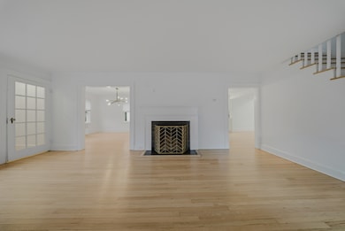 1275 Capitol Ave, Bridgeport, CT 06606 - photo 5