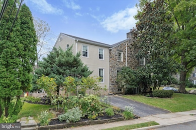 5265 Apache Ln, Drexel Hill, PA 19026 - photo 4