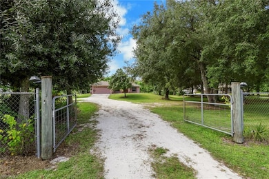 1511 Wilson Blvd N, Naples, FL 34120 - photo 2