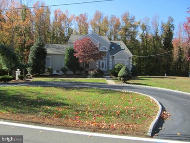 146 Old Beekman Rd, Monmouth Junction, NJ 08852 - photo 2