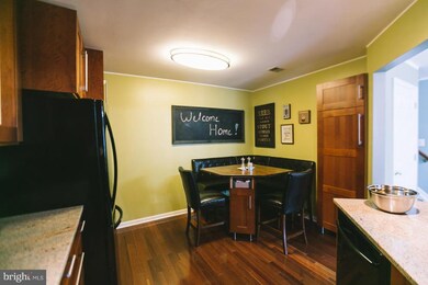 8318 Green Heron Way unit 52, Lorton, VA 22079 - photo 6