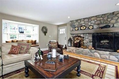 30 Arlington St, Winchester, MA 01890 - photo 6