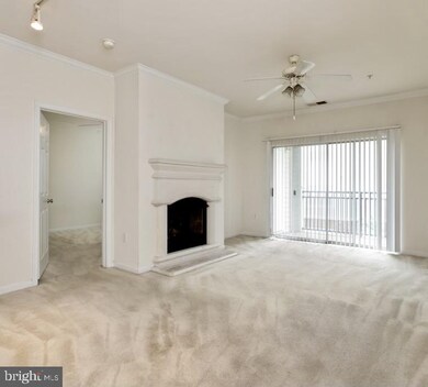12925 Centre Park Cir unit 201, Herndon, VA 20171 - photo 3