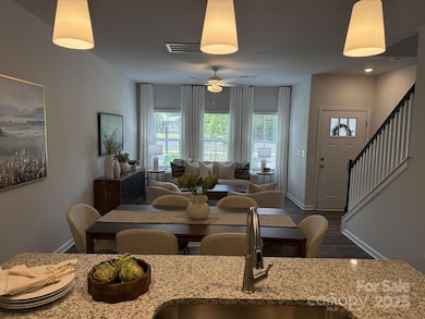 2958 Sloan Dr unit 28, Charlotte, NC 28208 - photo 5