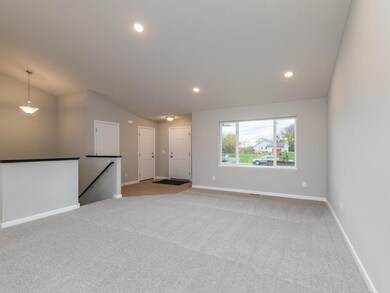 9051 Cheyanne Cir Waverly MN 55390 USA-003-014-Che