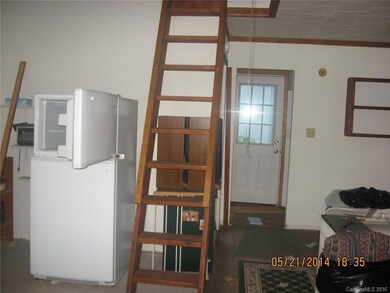 89 Narrow Way Rd unit 1, Burnsville, NC 28714 - photo 5