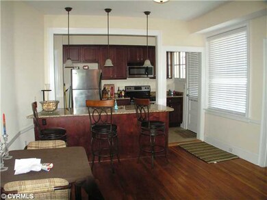 Dining Room - Dining room & kitchen