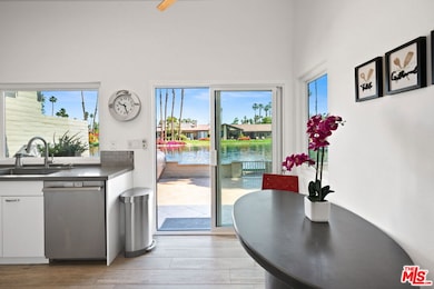 84 Running Springs Dr, Palm Desert, CA 92211 - photo 6