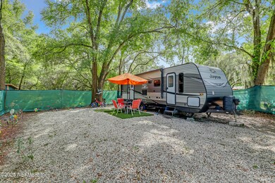 03 Backyard - RV Parking