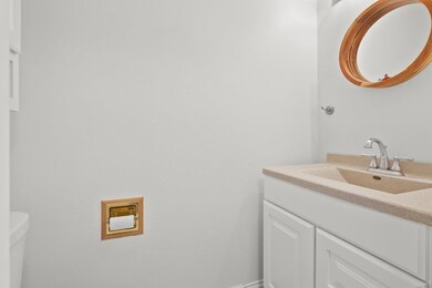 4156 Aspen Ct, Waterloo, IA 50701 - photo 7