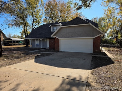 25836 Lariat Cir, Broken Arrow, OK 74014 - photo 2