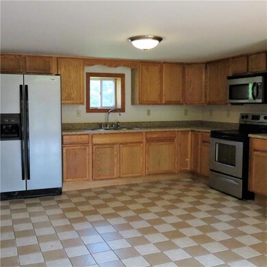 331 N Bridgton Rd, Bridgton, ME 04009 - photo 4