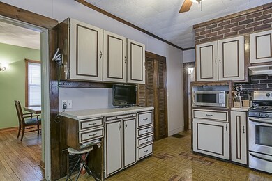 35 Hickory Ave, Medford, MA 02155 - photo 5