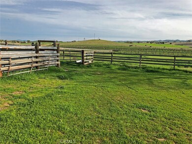 550 Hanson Rd, Paso Robles, CA 93446 - photo 4