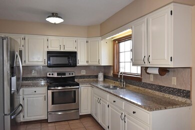 274 Dorr Dr, Rutland, VT 05701 - photo 6