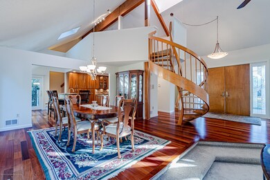 28 Ladwood Dr, Holmdel, NJ 07733 - photo 5