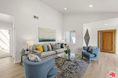 13 Pepper Ct, Inglewood, CA 90302 - photo 3