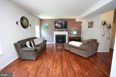 18054 Crystal Downs Terrace, Dumfries, VA 22026 - photo 6