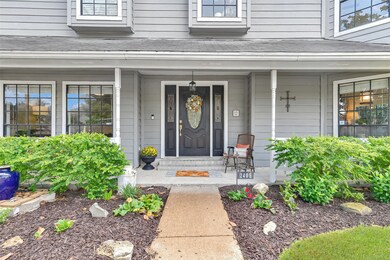 2405 S Mission Cir, Friendswood, TX 77546 - photo 2