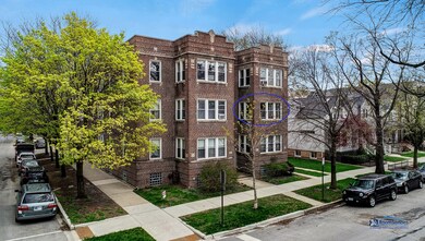 4855 N Hoyne Ave unit 2S, Chicago, IL 60625 - photo 2