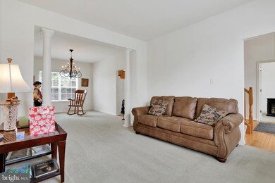 822 Shannon Dr N, Greencastle, PA 17225 - photo 4