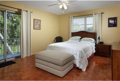 582 Broad Ave S unit 582, Naples, FL 34102 - photo 4