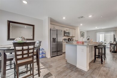 12246 Glass Desert Rd unit 2, Las Vegas, NV 89183 - photo 4