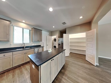 179 S Holly St unit 102, Georgetown, TX 78626 - photo 7