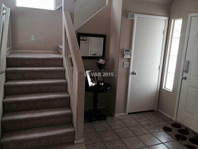 Property Photo. Foyer/Entry