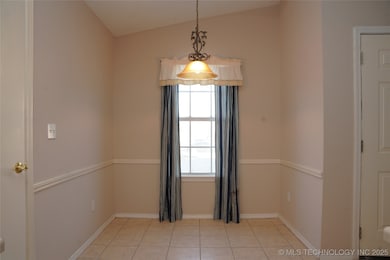 1907 N Chambers Ave, Claremore, OK 74017 - photo 6