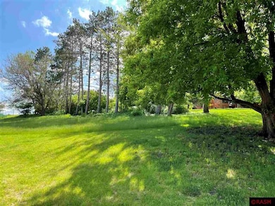 1628 Riverview Rd, Saint Peter, MN 56082 - photo 3