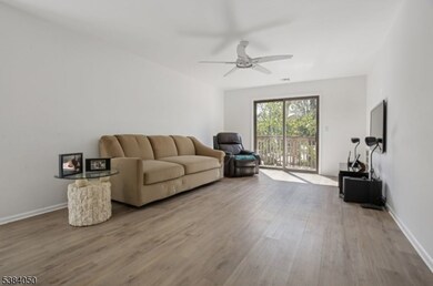 136 Changebridge Rd unit 8, Montville, NJ 07045 - photo 5