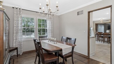 2170 Countryside Cir, Naperville, IL 60565 - photo 6