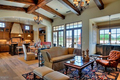 GREAT ROOM - COURTYARD MODEL