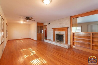1608 SW 26th St, Topeka, KS 66611 - photo 6